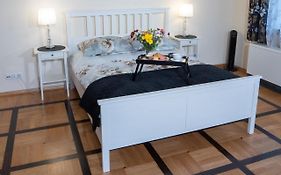 Apartament Moments Stare Miasto Style And Comfort Netflix